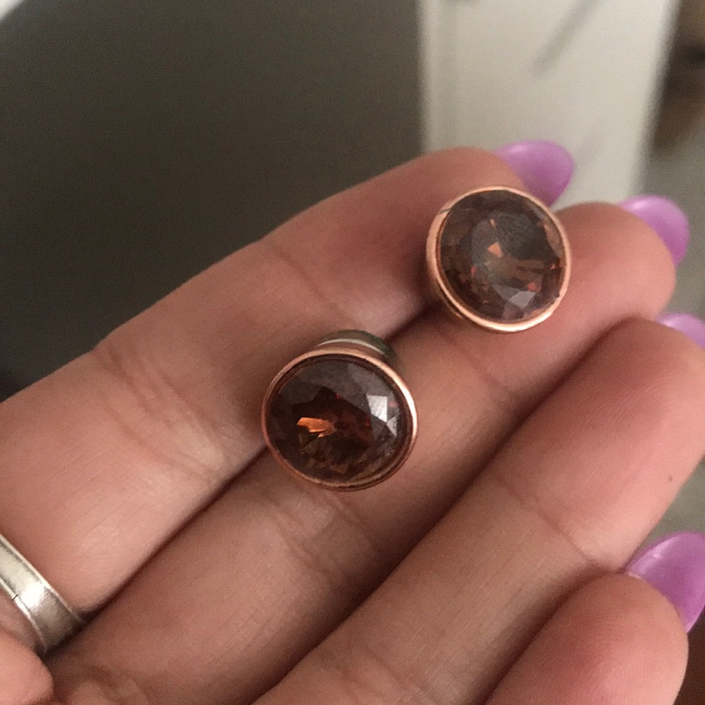 Michael Kors studs rose gold